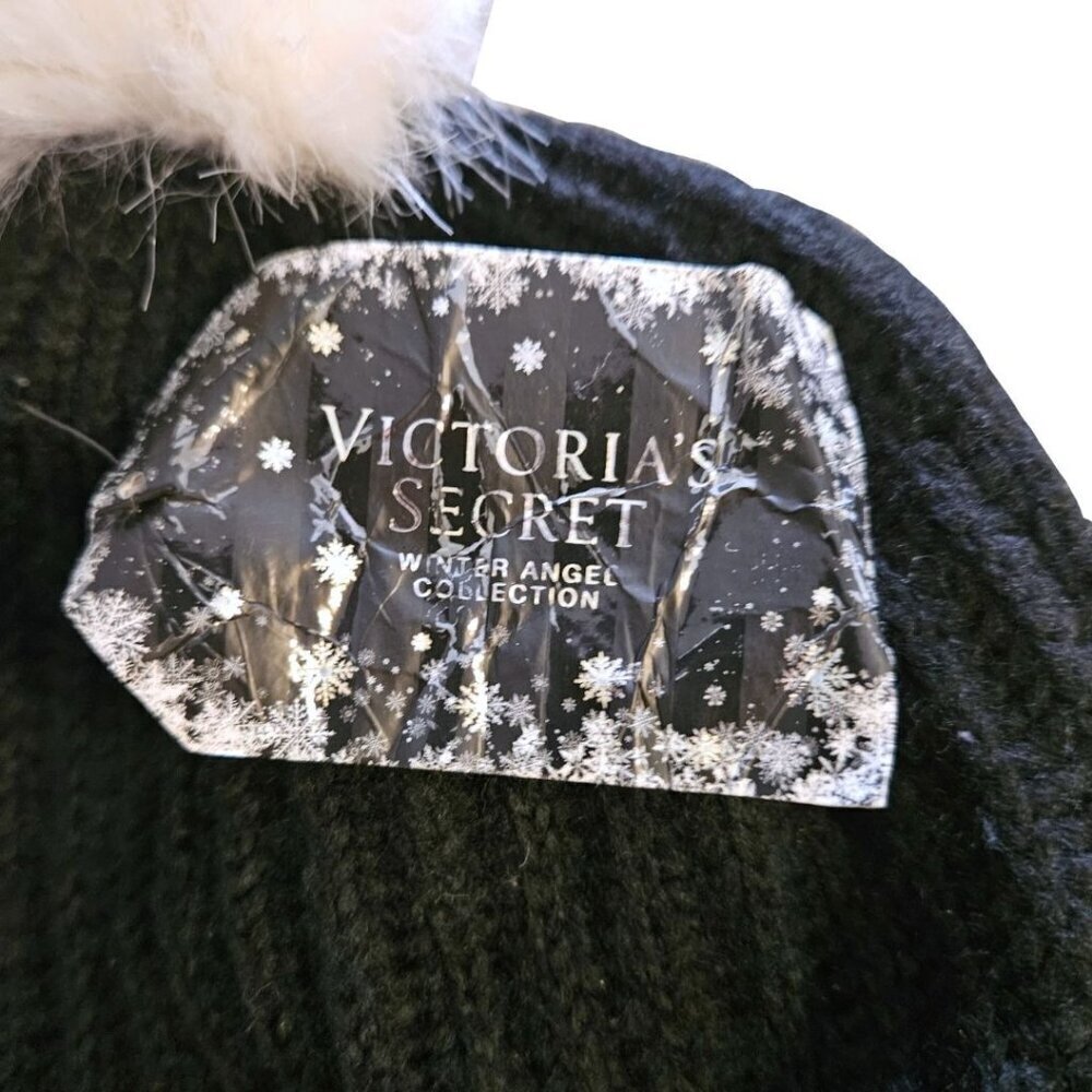 Victoria's Secret Winter Angel Collection Logo Pom Pom Beanie, Black - Picture 3 of 4